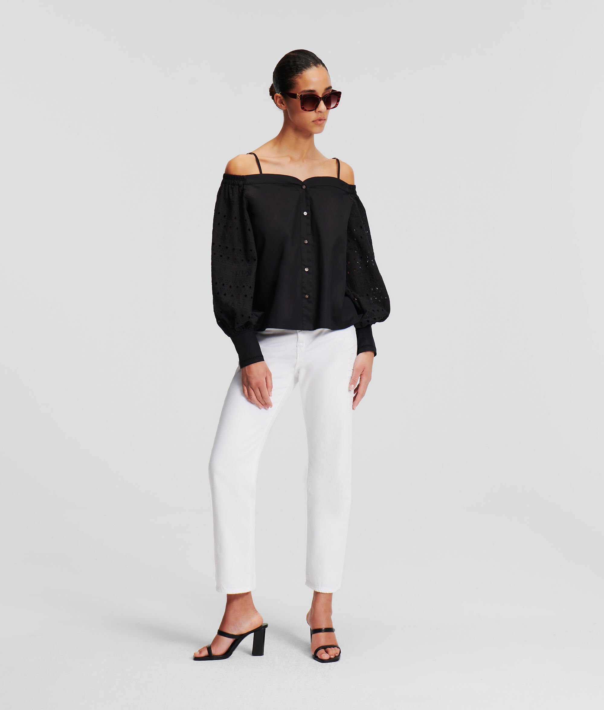 (image for) Robust Broderie Anglaise Off-Shoulder Blouse